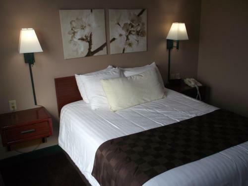 Motel De Smet Super Deluxe Inn