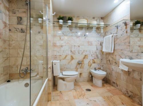 Magno Apartments Pajaritos - Private Parking Included