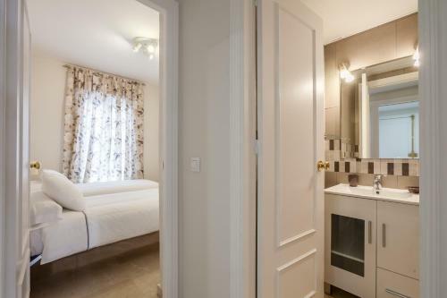 Apartamento Cerca Del Alc�zar Con Garaje Privado