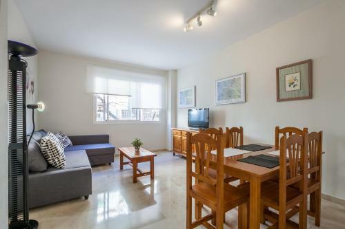 Apartamento Cerca Del Alc�zar Con Garaje Privado