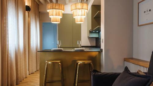 R26 Suites By Magno Apartments