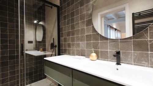 R26 Suites By Magno Apartments