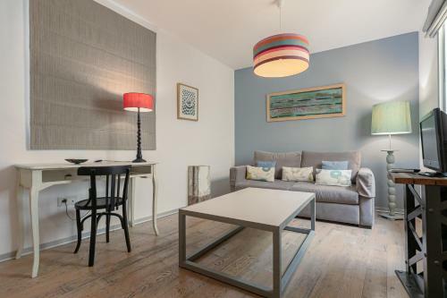 H�rcules Xci Apartments