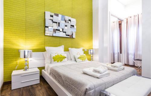 Nice Apartment In Sevilla With Wifi And 1 Bedrooms