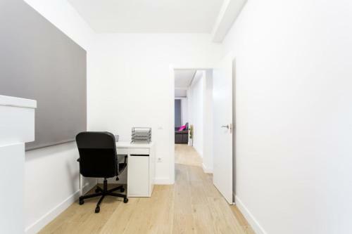 Rentalsevilla Espacioso Apartamento En La Alfalfa