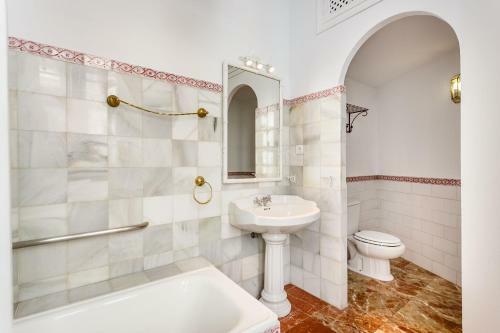 Apartamento Casa Palacio Madre De Dios I Y II