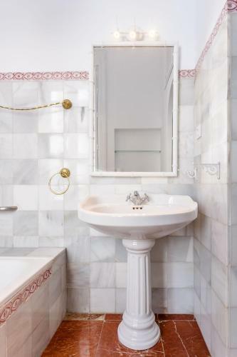 Apartamento Casa Palacio Madre De Dios I Y II