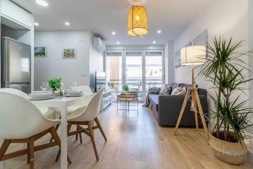 Apartamento 2 En Estadio Sevilla 6 Plazas Y Metro