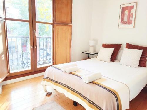 Luxury Apartment Arenal 6 Pax, Parking Optional