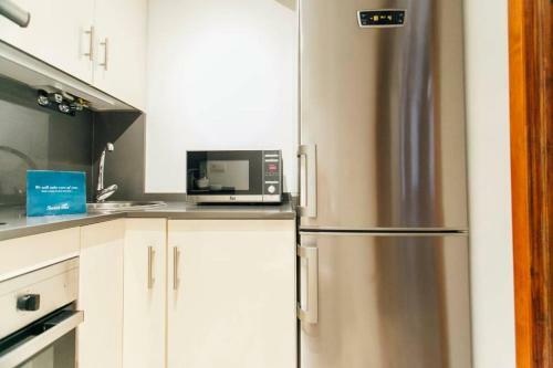 Apartamento New With Height- 2bd 1bth- Pajaritos
