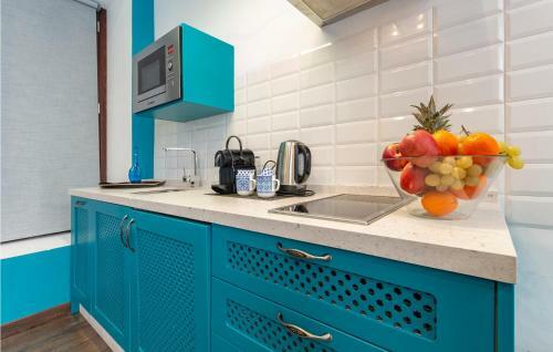 Nice Apartment In Sevilla With Wifi And 1 Bedrooms