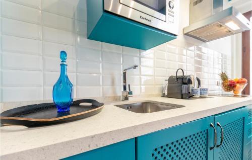 Nice Apartment In Sevilla With Wifi And 1 Bedrooms
