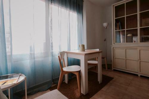 Apartamento Nice And Cozy- 1bd 1bth- Triana