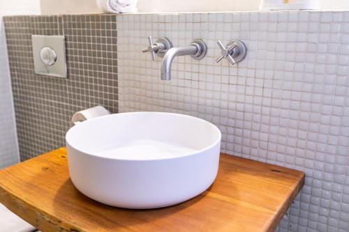Apartamento 3 Dormitorios En Calle San Vicente.