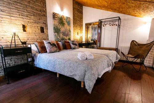 Apartamento 3 Dormitorios En Calle San Vicente.