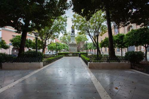 Pikis Apartment Center 1