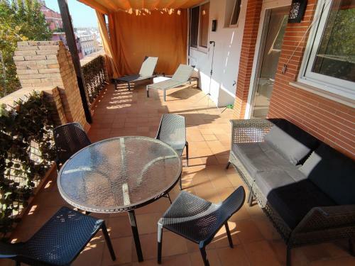 Apartamento Duplex Puerta Carmona - Kainga Homes