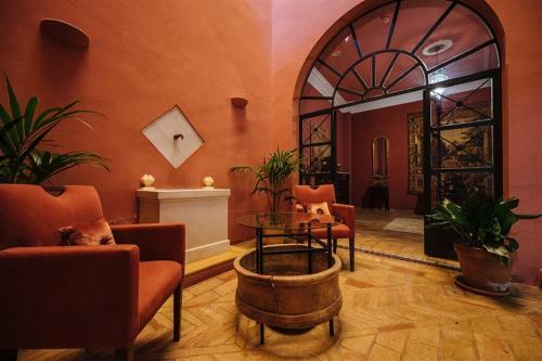 Casa Palacio Sxviii Con Piscina En Centro Hist�rico De Sevilla