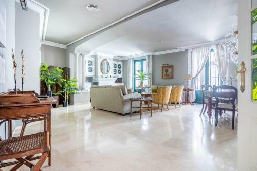 Casa Palacio Sxviii Con Piscina En Centro Hist�rico De Sevilla