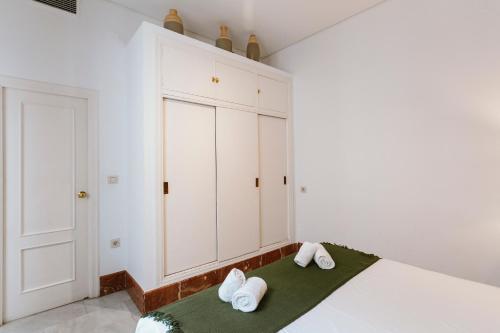 Apartamento Bright And Cozy-1bd 1bth & 2bd 1bth- La Giralda