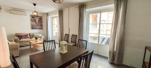 Apartamento Suite Murillo-plaza De La Magdalena