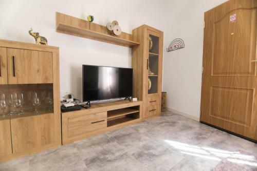 Rentalsevilla Apartamento De 3 Dormitorios En Triana