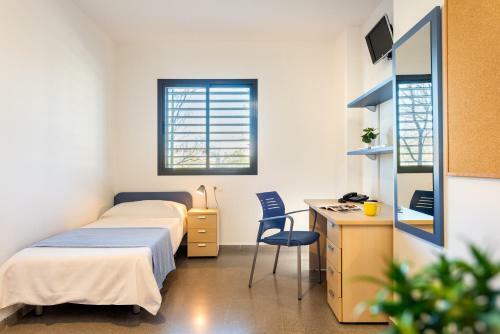 Albergue Micampus Estanislao Del Campo, Students Residence