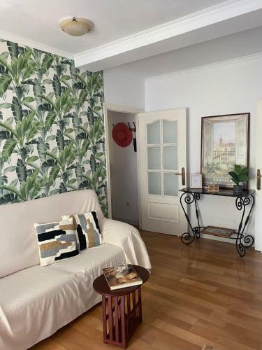 Acogedor Apartamento En Pleno Coraz�n De Triana