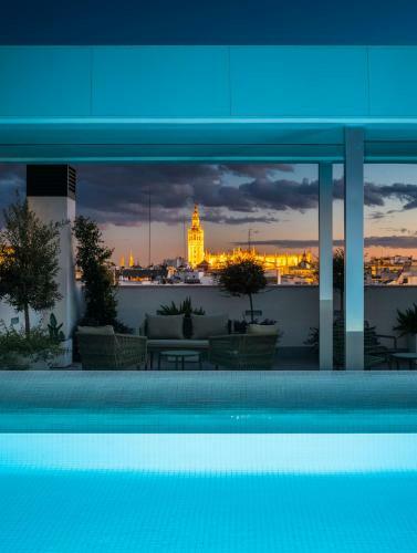Nqn Aparts & Suites Sevilla