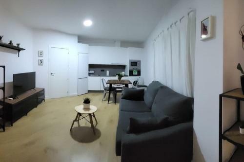Apartamento Pr�ximo A Plaza De La Alameda