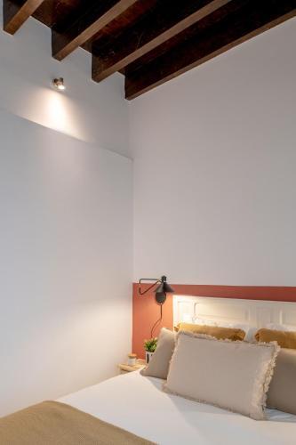 Home2book Stylish & Cozy Apartment Triana Sevilla