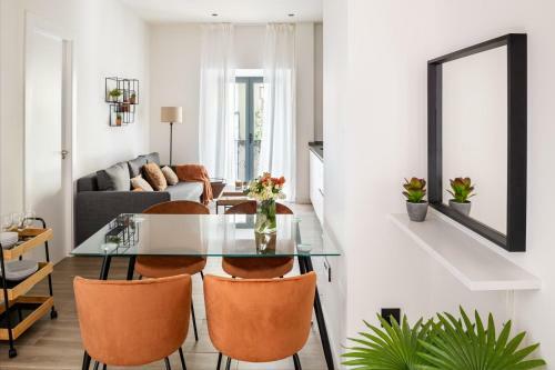 Apartamentos Avanti Buganvilla, La Sevilla Aut�ntica