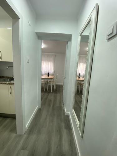 Apartamento Piso Junto Al Hospital Macarena