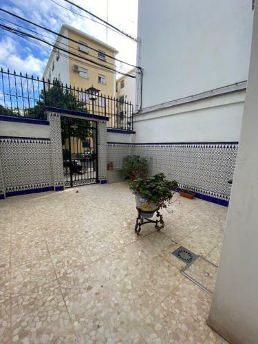 Apartamento Piso Junto Al Hospital Macarena