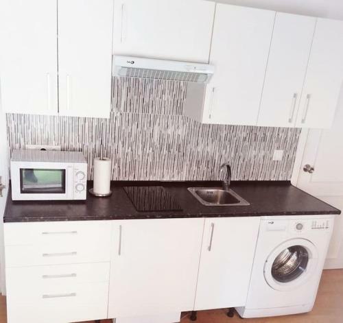 Apartamento �tico Estudio Con Terraza - Centro Sevilla