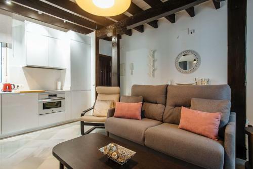Ad2b Apartment, 300m From Cathedral With 2br