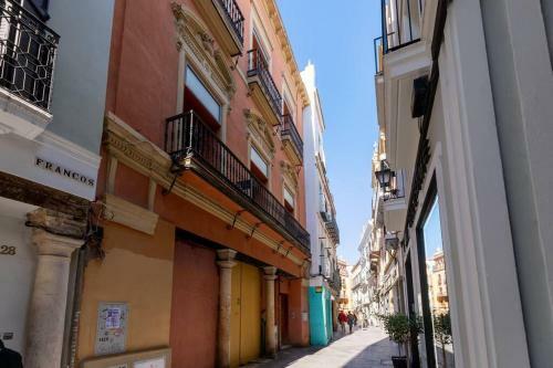 Fr26 Luxurious Apartment, 2 Minutes From Cathedral