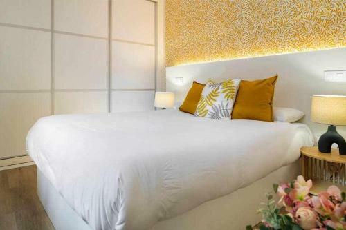 Monkeys Apartments San Rom�n Deluxe