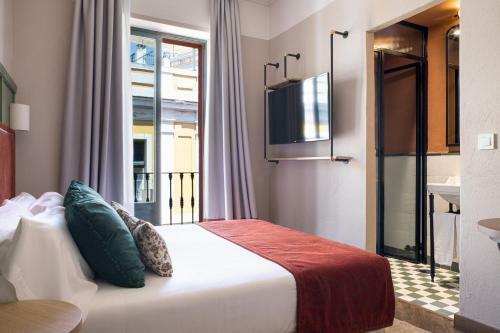 The Honest Hotel
