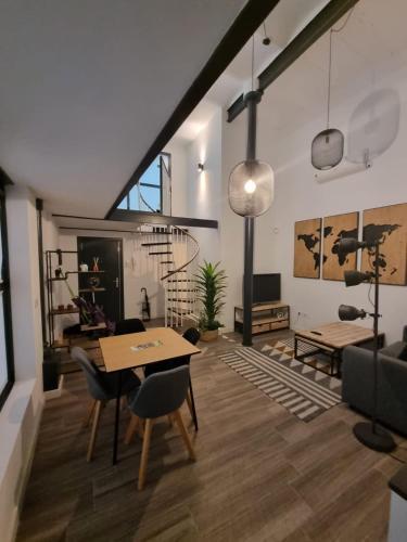 Apartamento Duplex Moderno En Alameda