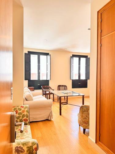 Apartamento Penthouse Near Cathedral Private Rooftop Private Parking