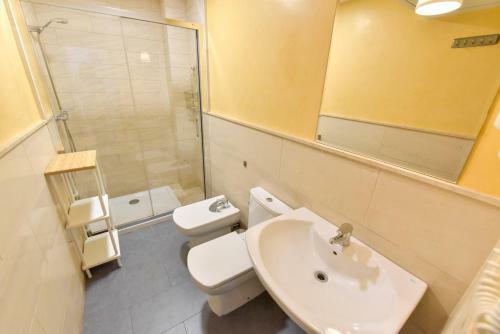 New! Retro Apartment In Central Neighbourhood