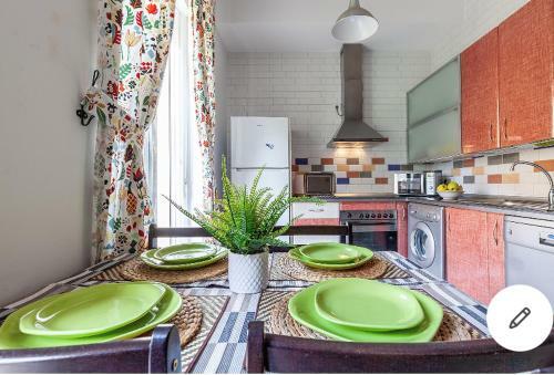 Acogedor Apartamento Con Agradable Balconcito