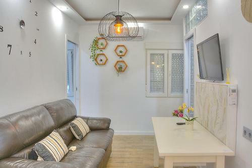 Family Apartment In Triana