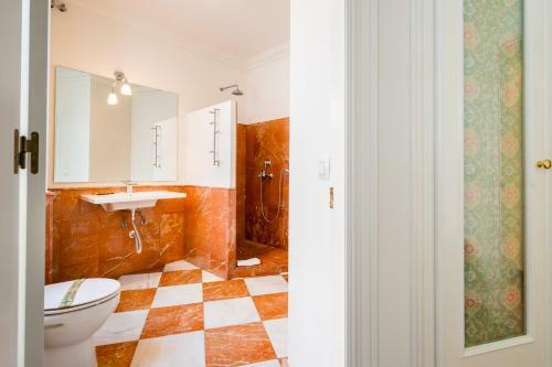 Apartamento Amplio Y Luminoso-2d 2b-triana