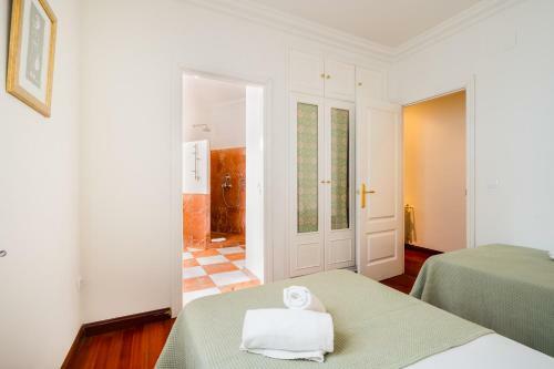 Apartamento Amplio Y Luminoso-2d 2b-triana