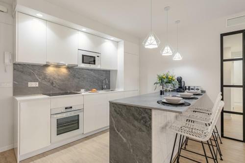 Apartamento Avanti Murillo, Elegance & Comfort