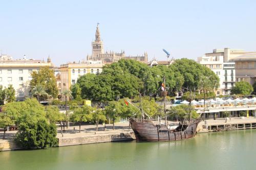 Apartamento Luisahouse. Centro De Triana