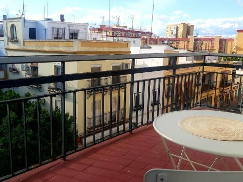Apartamento La Casa De Leon Xiii.terraza Privada. Parejas