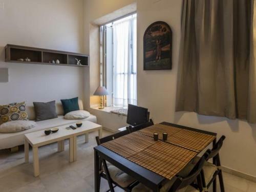 Apartamento San Leandro De Sevilla Oasis En El Centro